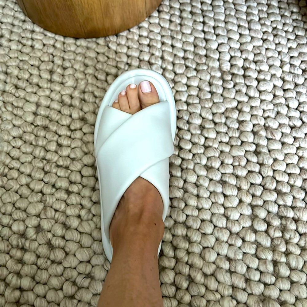 Leather sandals
